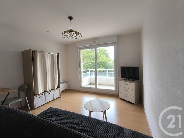 Appartement Studio à louer - 1 pièce - 26.3 m2 - ST MARTIN BOULOGNE - 62 - NORD-PAS-DE-CALAIS - Century 21 Transimmo