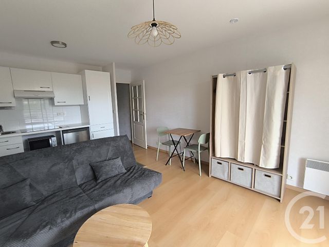 Appartement Studio à louer - 1 pièce - 26.3 m2 - ST MARTIN BOULOGNE - 62 - NORD-PAS-DE-CALAIS - Century 21 Transimmo