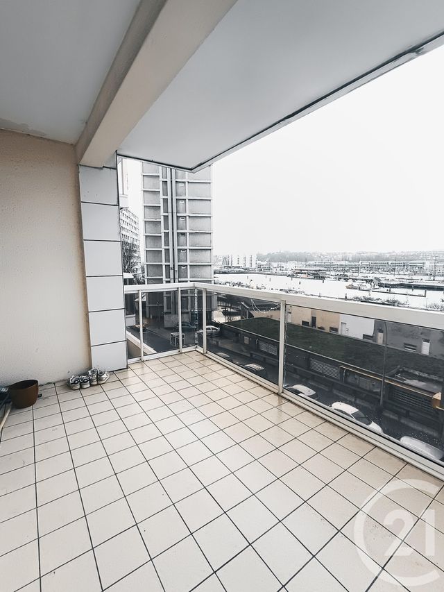 Appartement F2 à louer - 2 pièces - 42.0 m2 - BOULOGNE SUR MER - 62 - NORD-PAS-DE-CALAIS - Century 21 Transimmo