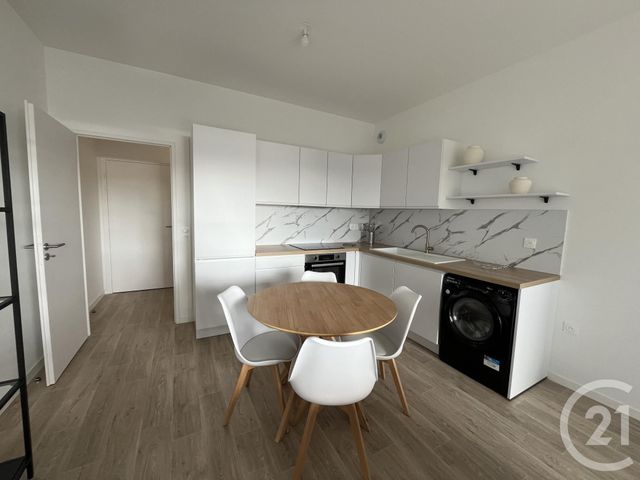 Appartement à louer - 2 pièces - 47.5 m2 - BOULOGNE SUR MER - 62 - NORD-PAS-DE-CALAIS - Century 21 Transimmo