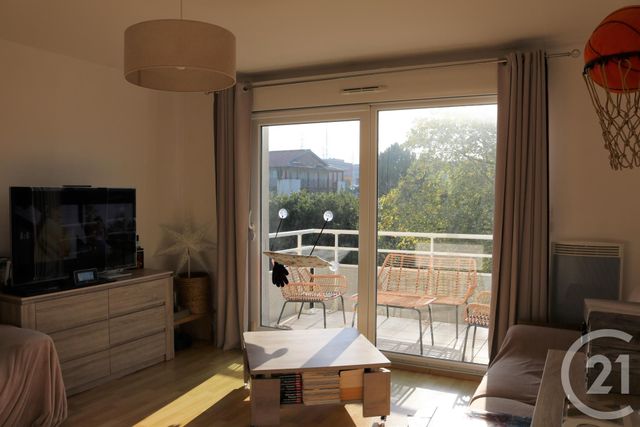 Appartement F2 à louer - 2 pièces - 51.5 m2 - ST MARTIN BOULOGNE - 62 - NORD-PAS-DE-CALAIS - Century 21 Transimmo