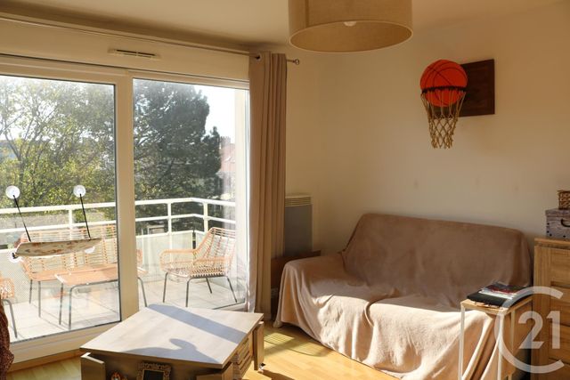Appartement F2 à louer - 2 pièces - 51.5 m2 - ST MARTIN BOULOGNE - 62 - NORD-PAS-DE-CALAIS - Century 21 Transimmo