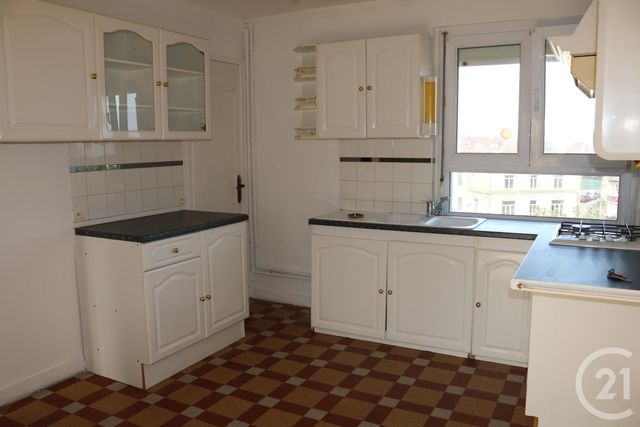 Appartement F3 à louer - 3 pièces - 77.0 m2 - BOULOGNE SUR MER - 62 - NORD-PAS-DE-CALAIS - Century 21 Transimmo